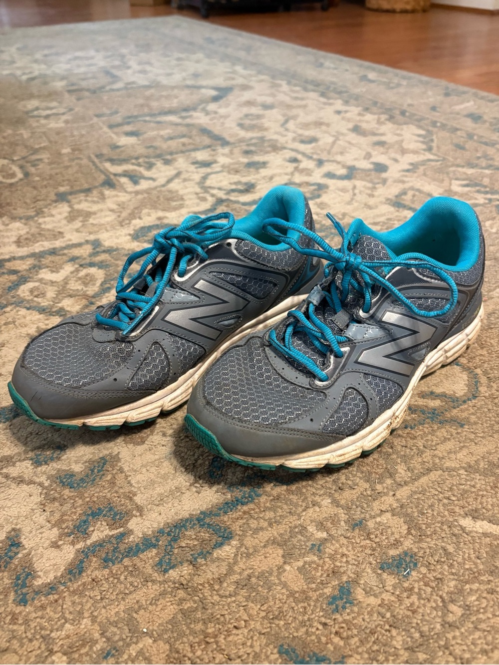 New Balance Sneakers
